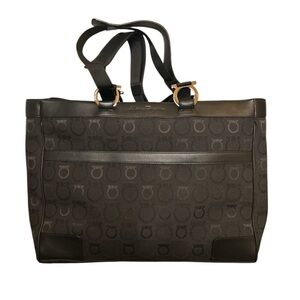 Ferragamo Boss Lady/Laptop Shoulder Bag